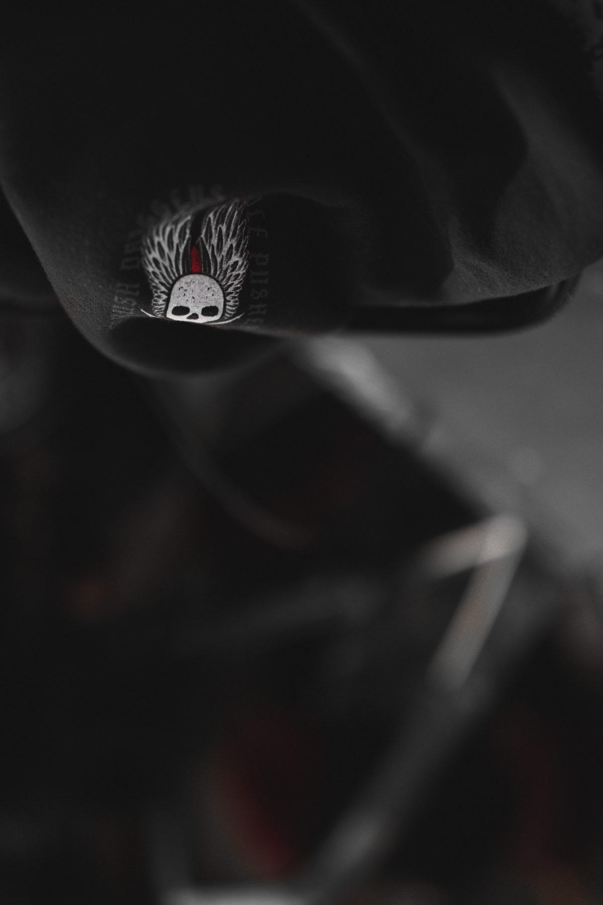 Sullen — çekim karesi 72