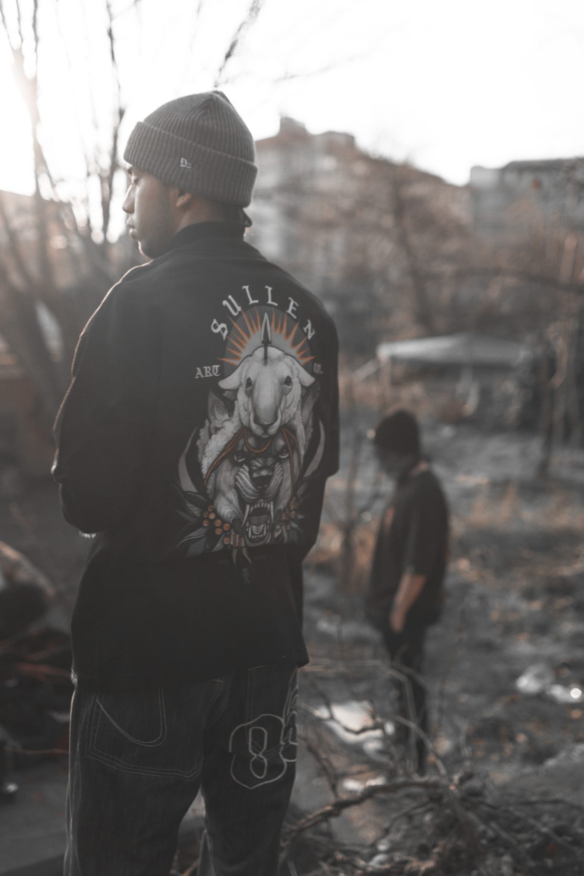 Sullen — çekim karesi 107