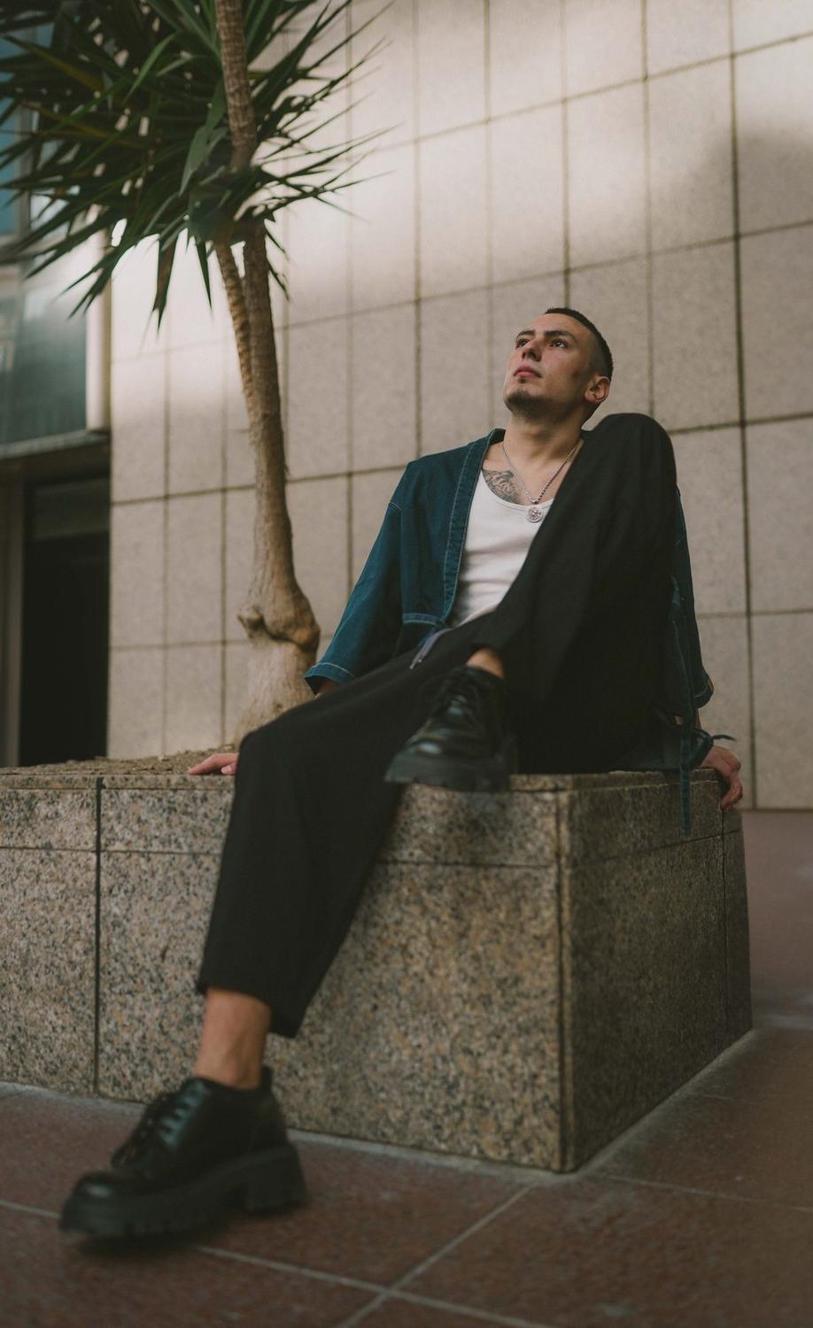 Zara — çekim karesi 120