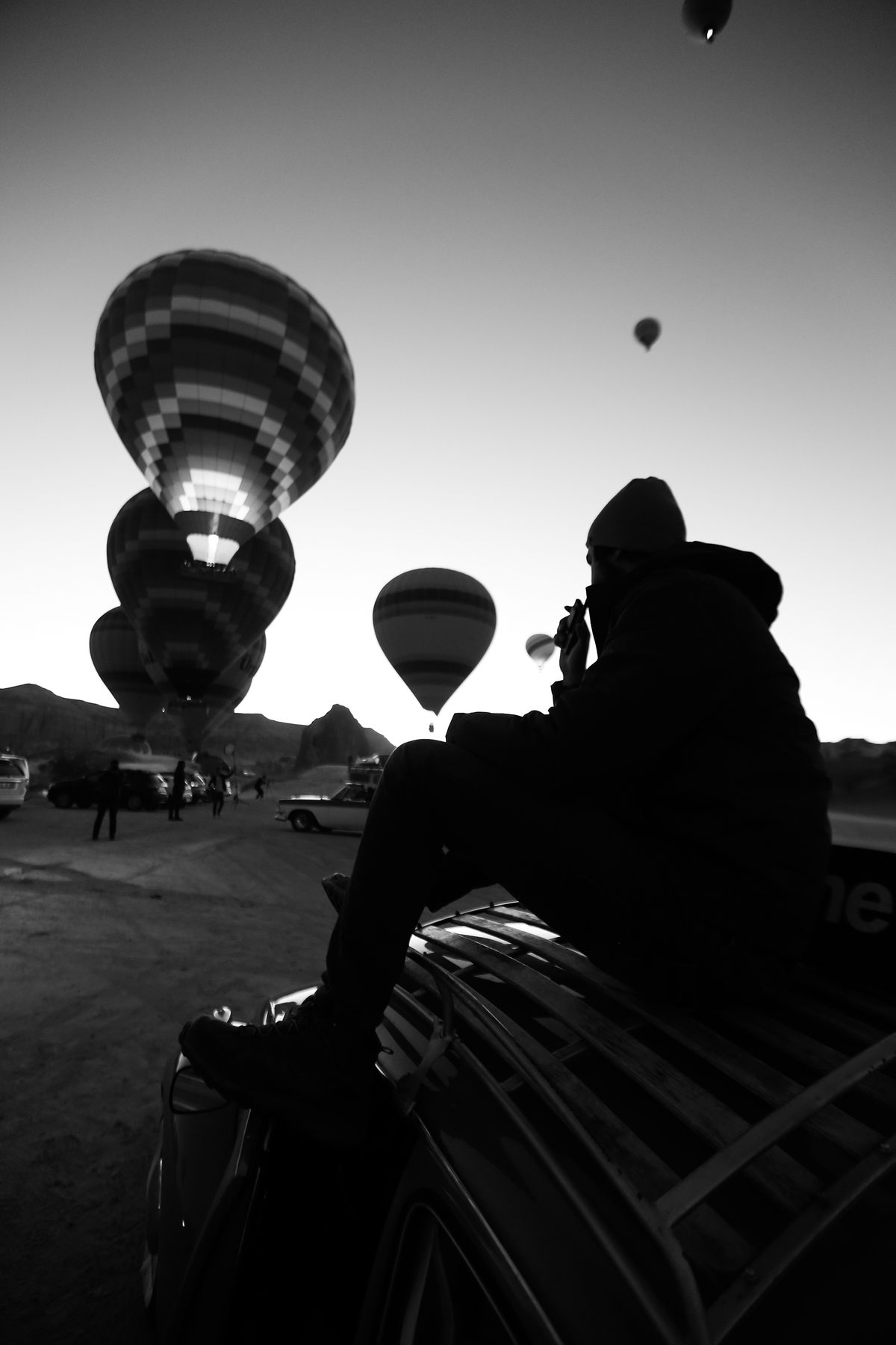 Kapadokya'da gün doğumu balonları