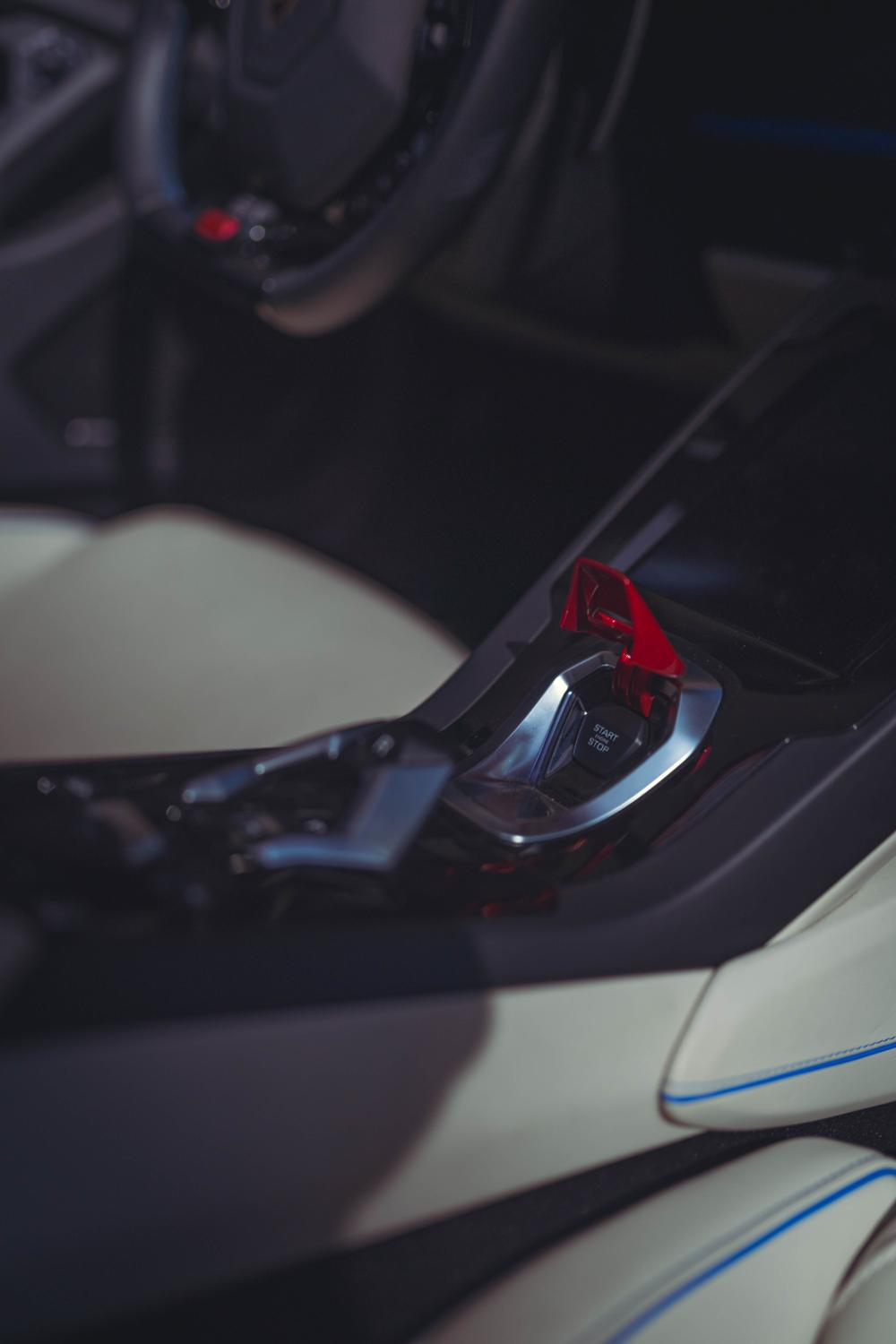 Budva — Lamborghini & Ferrari Series