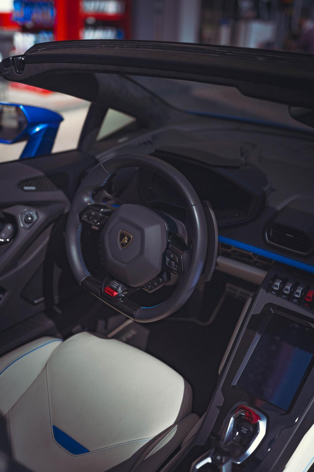 Budva — Lamborghini & Ferrari Series