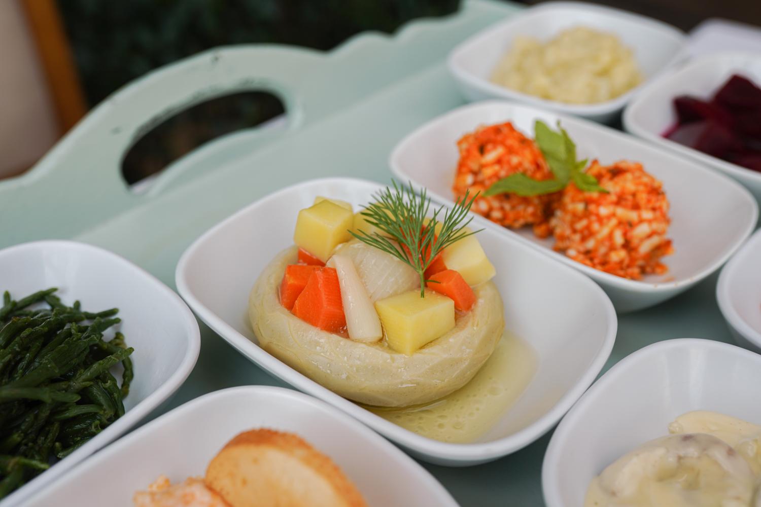 Mira Balik — Venue and Menu Shoot